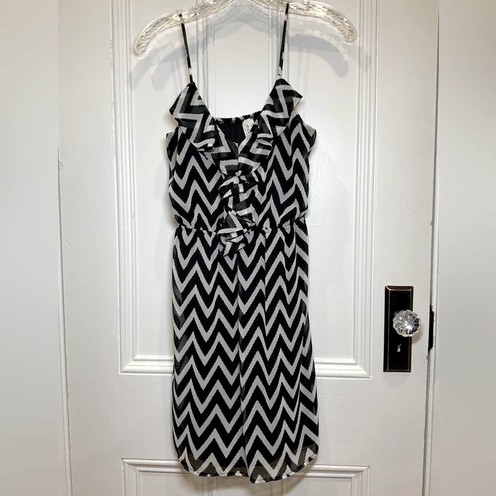 Pink Owl Black and White Chevron Midi Dress with V Neck Ruffle Accent - Size S